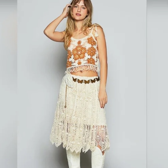 POL “ Bianca “ POL Crochet MIDI Skirt in White 8 - Picture 2 of 6